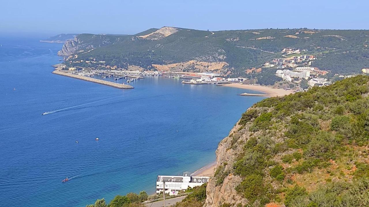 Апартаменти Ocean View Dive House Сезімбра Екстер'єр фото